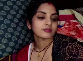 bhabhi ka bur chatne wala video