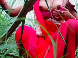 indian khet mein sex video