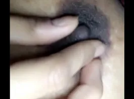 nipple chusne wala video